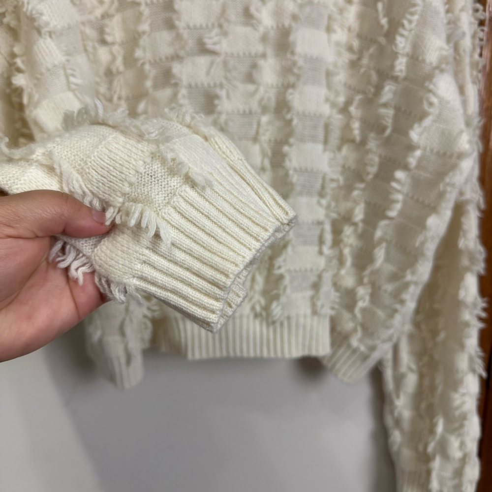 Beige Sweater Women Size Medium Oversized Wool Pullover Longsleeves Fringe Boho - Picture 11 of 16